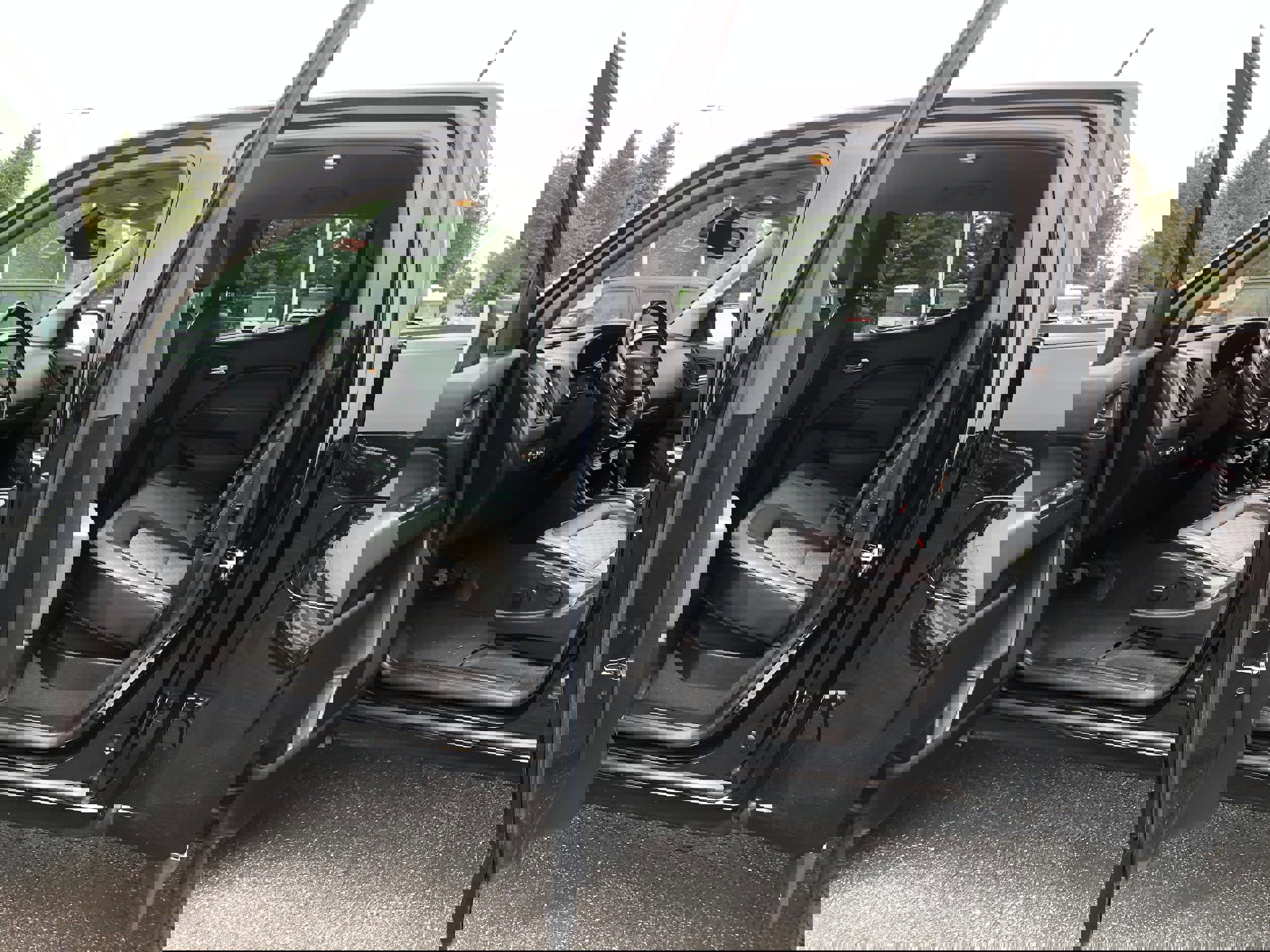 Used 2019 Chevrolet Colorado Z71 image 8