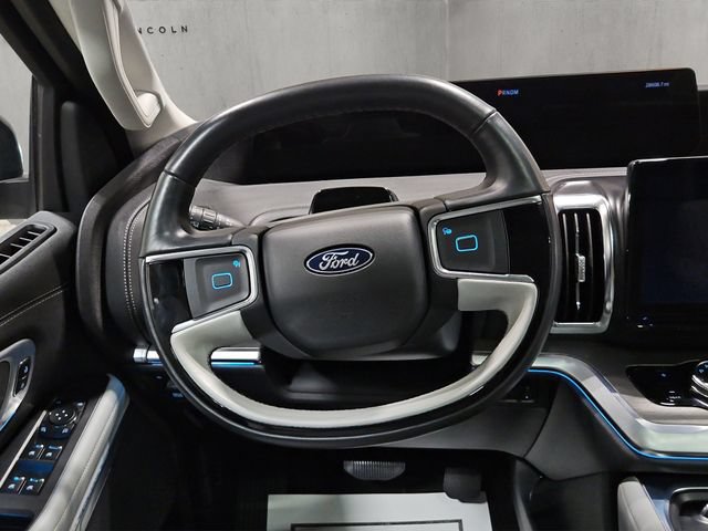Certified 2025 Ford Expedition Max Platinum AWD/4WD image 14