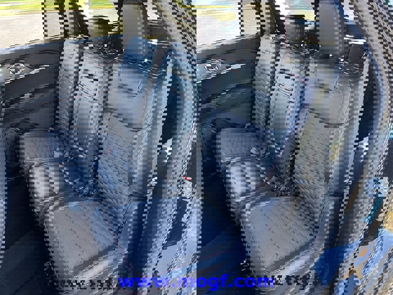 Certified 2025 Ford Explorer ST-Line w/ Premium Package image 24