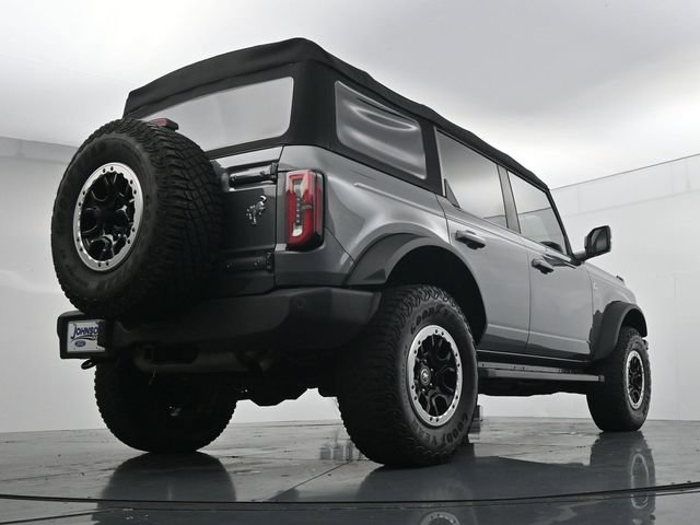 Certified 2023 Ford Bronco Outer Banks w/ Sasquatch Package AWD/4WD image 32