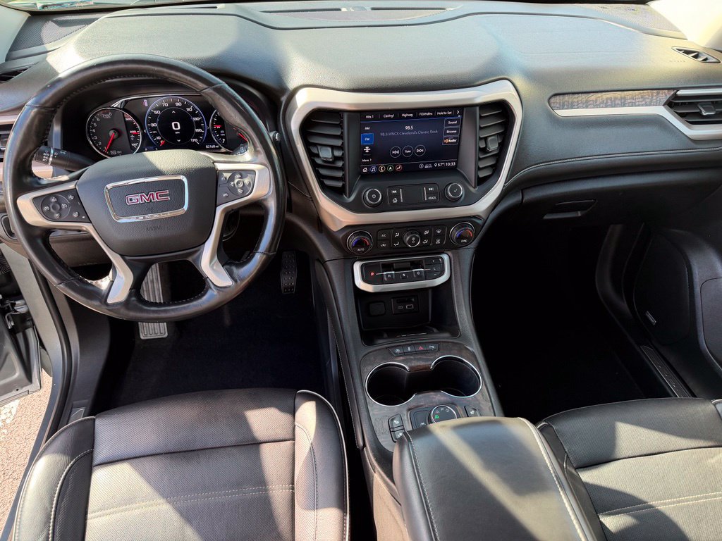 Used 2020 GMC Acadia Denali w/ Technology Package AWD/4WD image 36