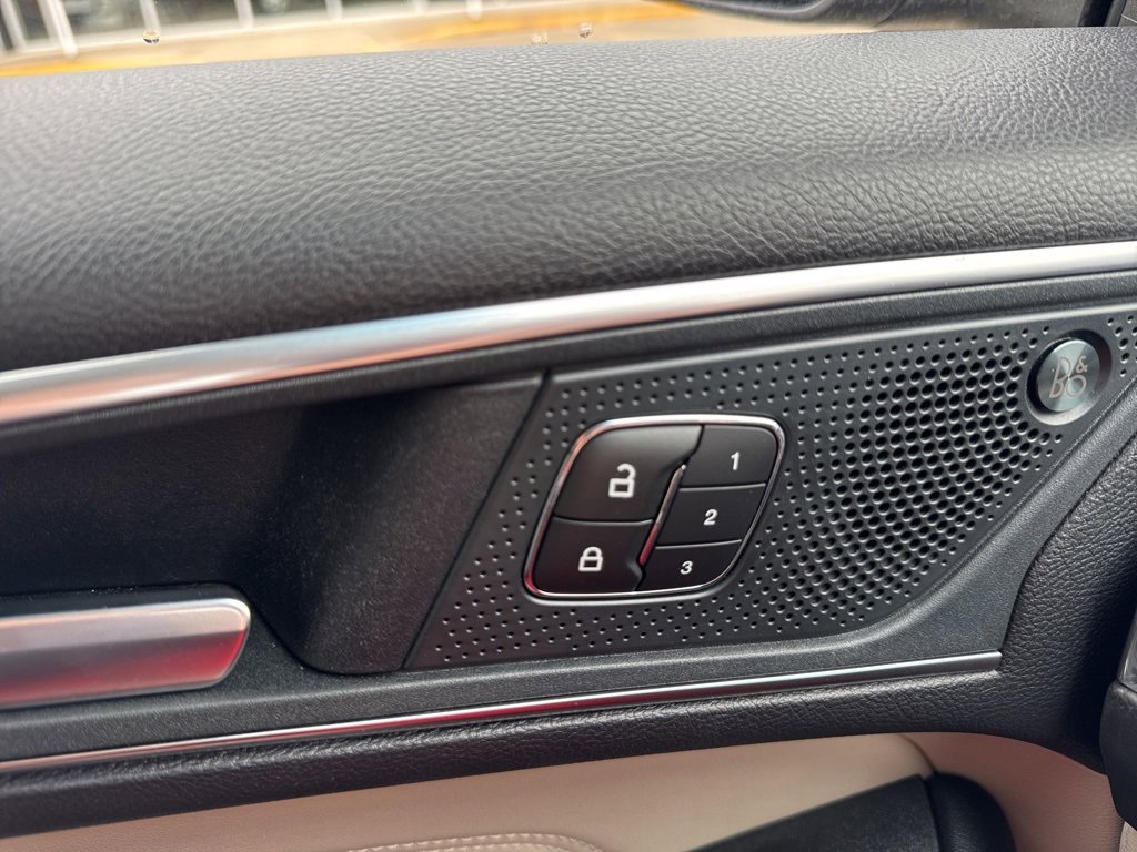 Certified 2024 Ford Edge Titanium image 6