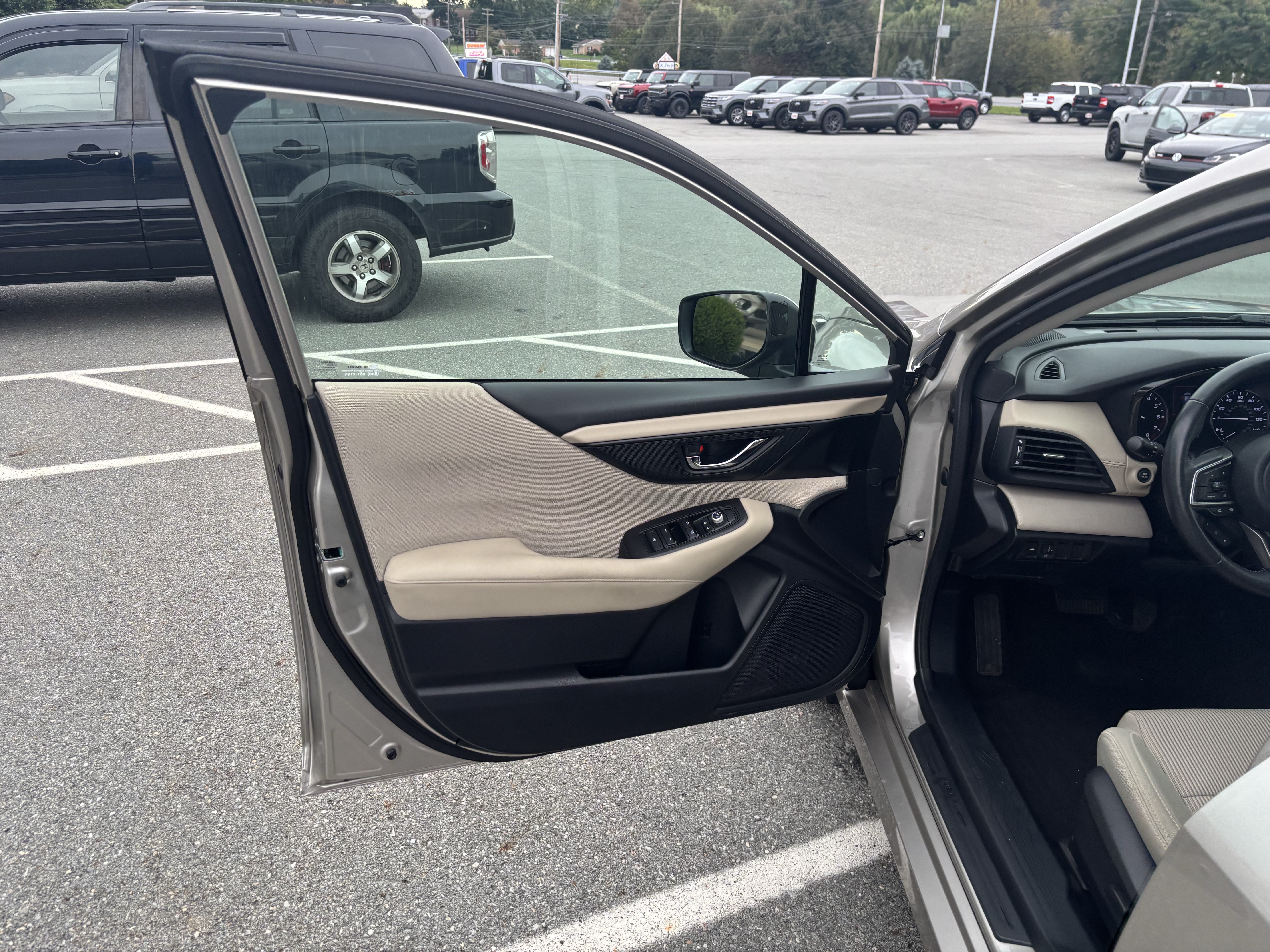 Used 2020 Subaru Legacy Premium AWD/4WD image 12