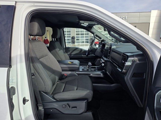 Certified 2022 Ford F150 XLT w/ Equipment Group 302A High image 10