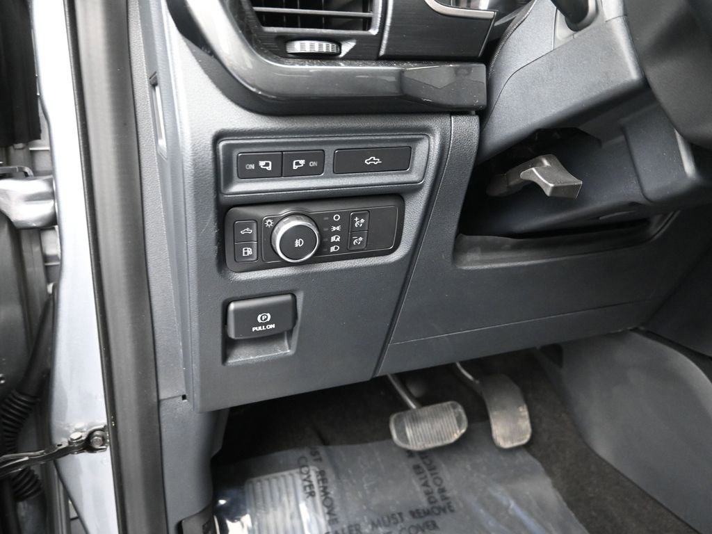 Certified 2021 Ford F150 XLT w/ Equipment Group 302A High image 29