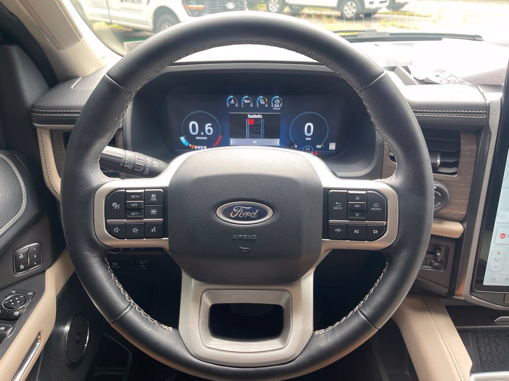 Certified 2024 Ford Expedition Limited AWD/4WD image 18