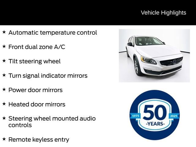 Used 2017 Volvo V60 T5 Cross Country w/ Convenience Package image 11