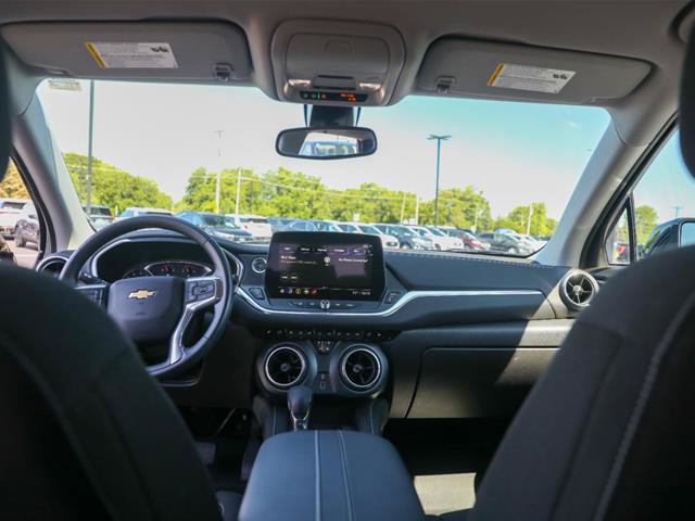 Used 2023 Chevrolet Blazer LT w/ Convenience Package FWD image 26