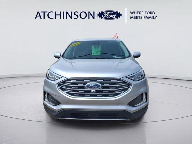 Certified 2023 Ford Edge Titanium w/ Equipment Group 301A AWD/4WD image 2