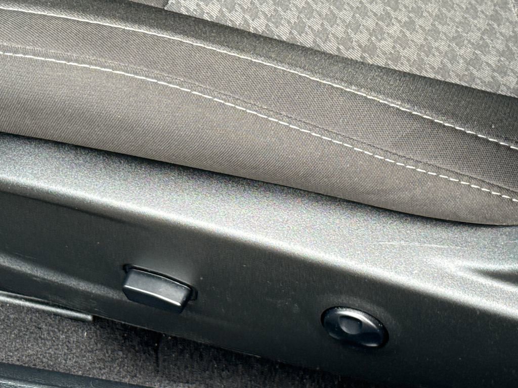 Used 2020 Dodge Challenger R/T image 23