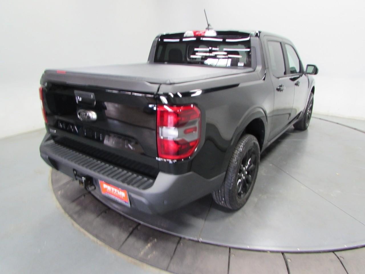 Certified 2024 Ford Maverick Lariat w/ Black Appearance Package FWD image 7