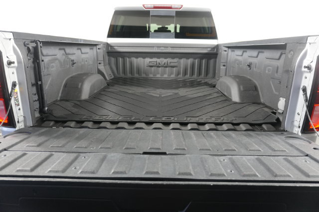 Used 2022 GMC Sierra 2500 SLE w/ SLE Value Package; AWD/4WD image 10