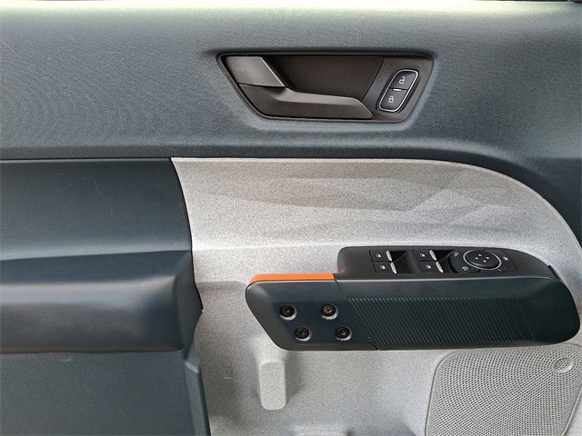 Certified 2023 Ford Maverick XLT w/ XLT Luxury Package image 12