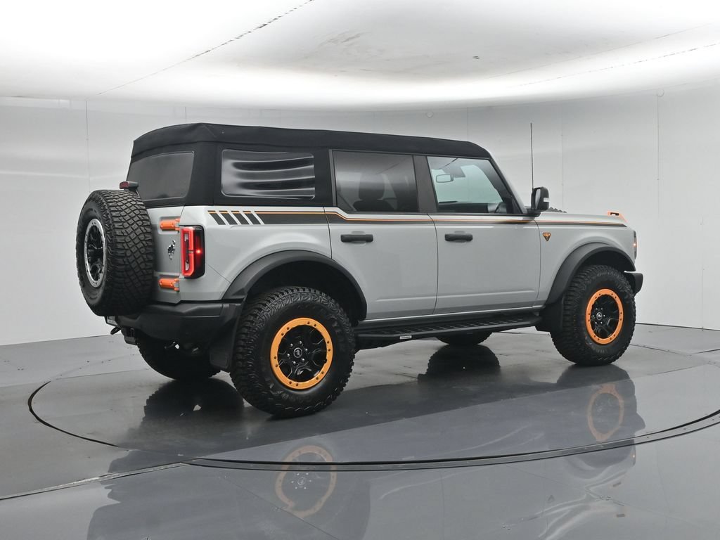 Certified 2023 Ford Bronco Badlands w/ Sasquatch Package AWD/4WD image 26