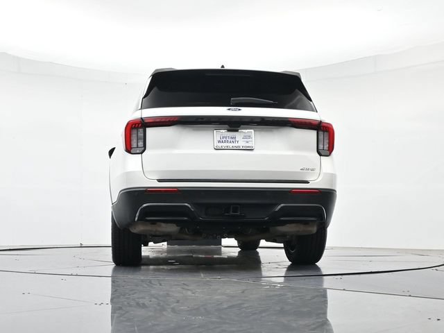 Certified 2025 Ford Explorer ST-Line AWD/4WD image 42