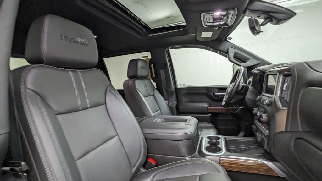 Used 2022 Chevrolet Silverado 3500 High Country image 40
