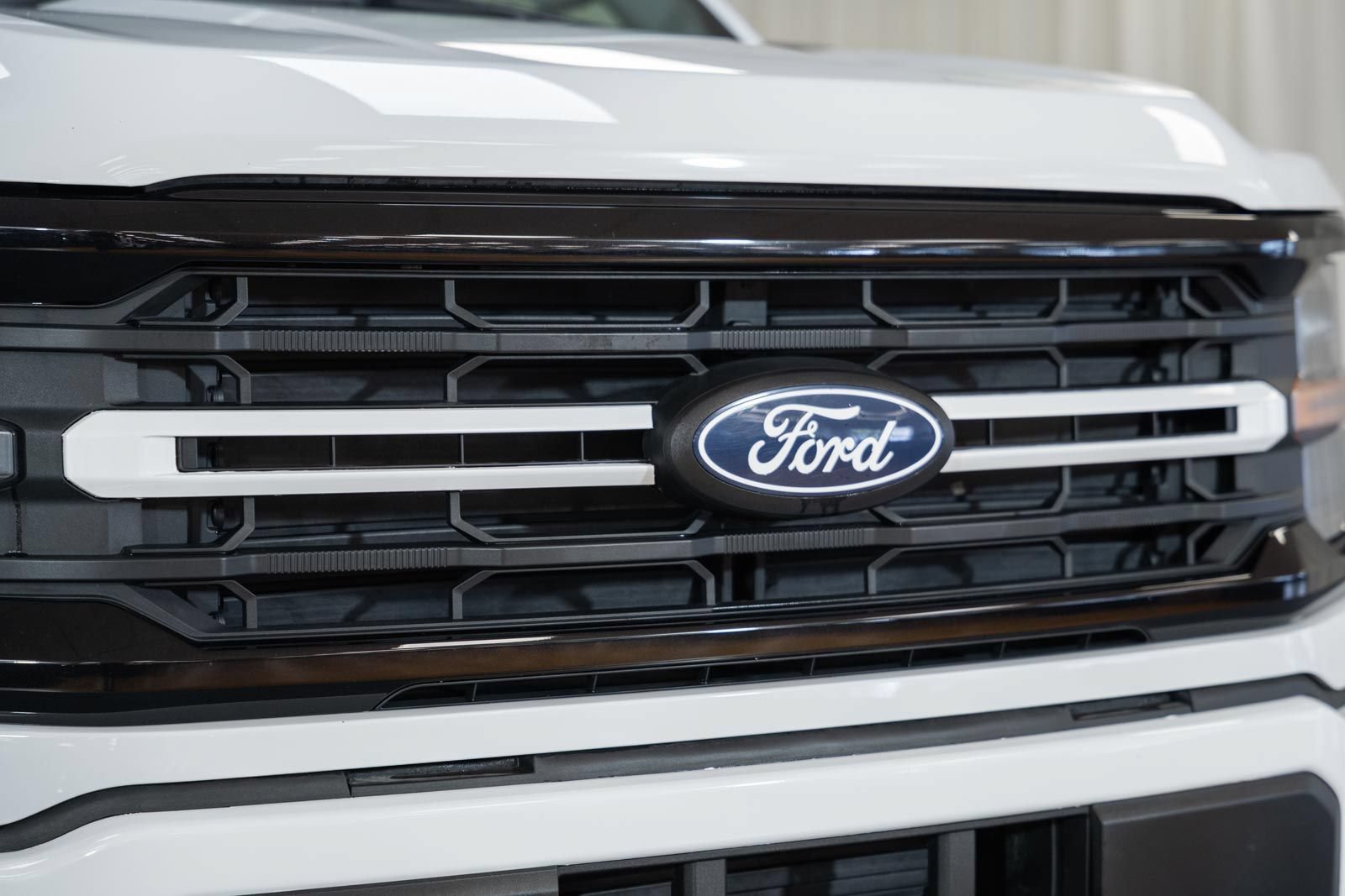 Certified 2025 Ford F150 XLT w/ Equipment Group 301A Standard AWD/4WD image 9
