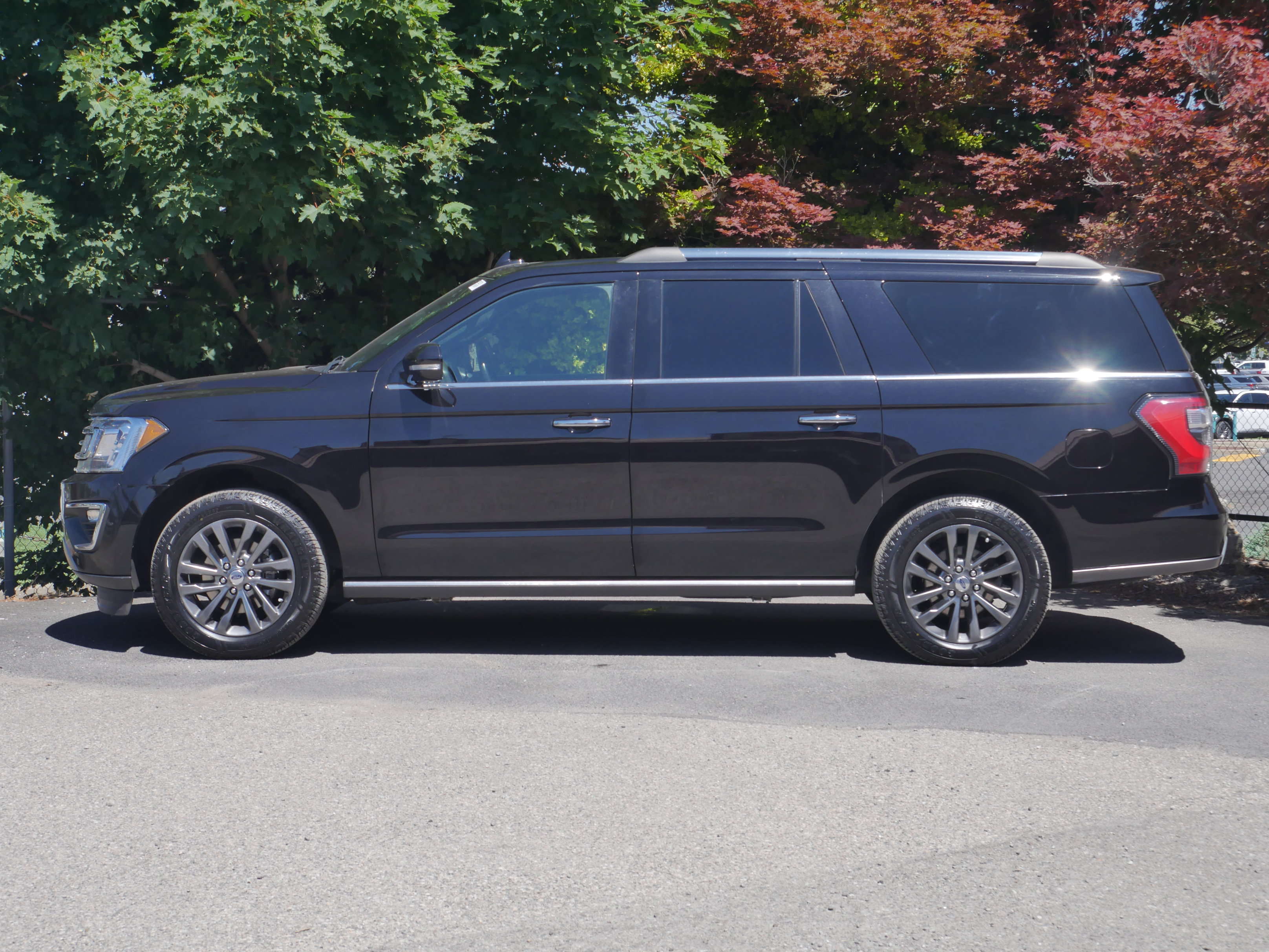 Certified 2021 Ford Expedition Max Limited AWD/4WD image 18