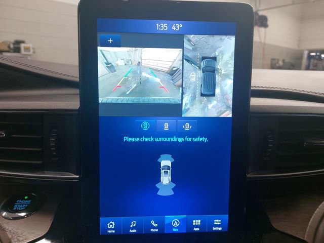 Certified 2021 Ford Explorer Platinum w/ Equipment Group 601A image 23