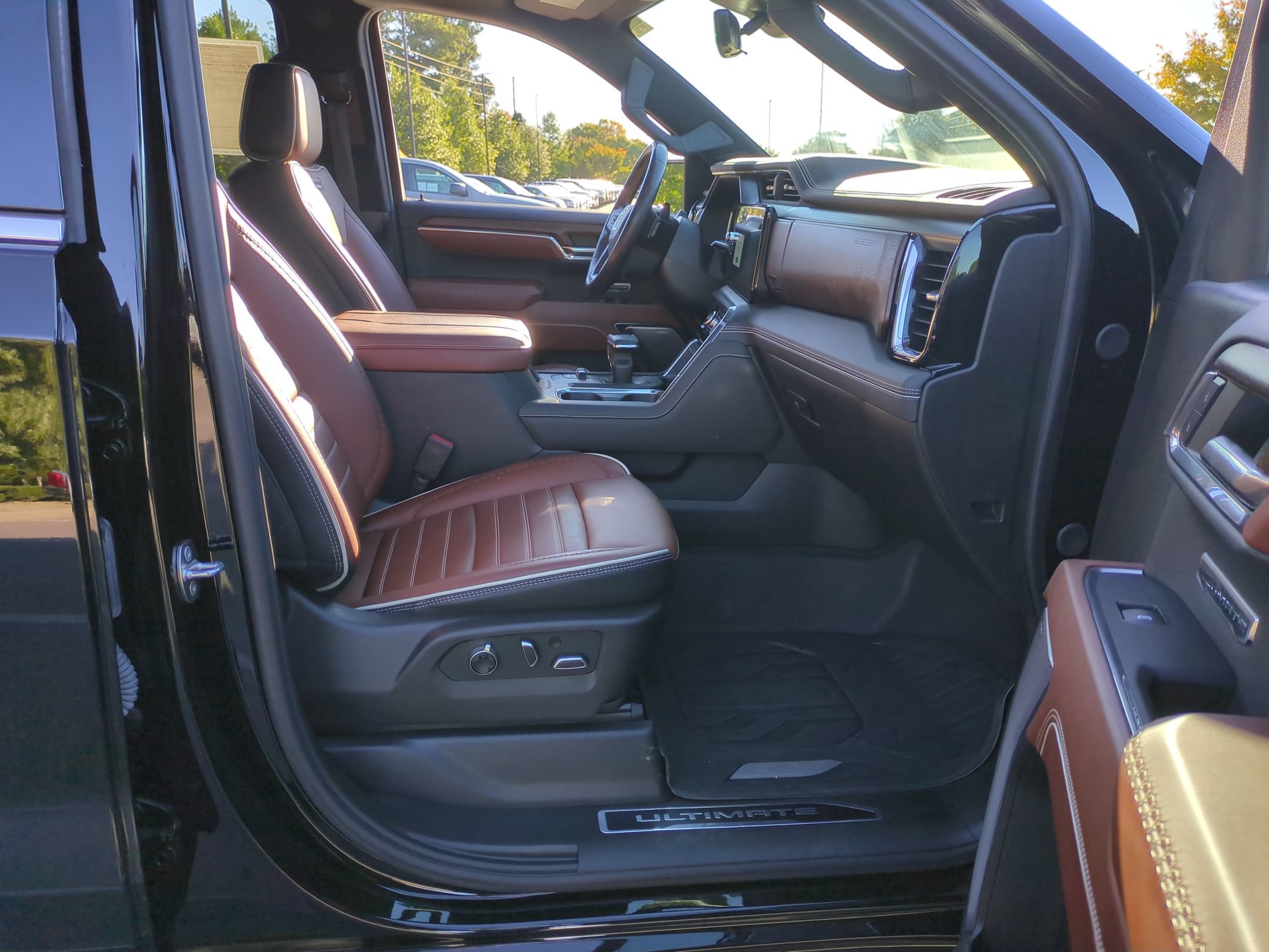 Used 2024 GMC Sierra 1500 Denali Ultimate AWD/4WD image 39
