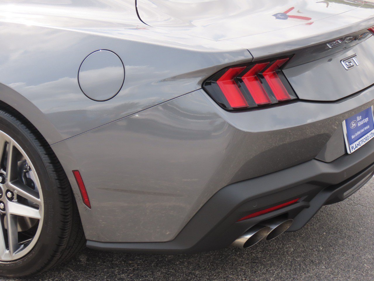 Certified 2025 Ford Mustang GT Premium RWD image 12