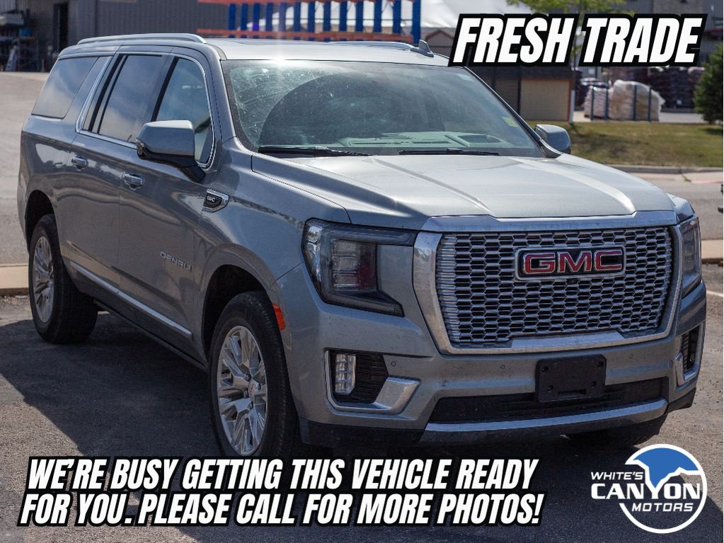 Used 2023 GMC Yukon XL Denali AWD/4WD image 5