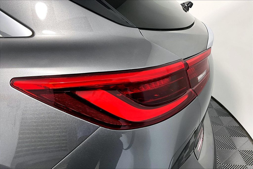 Used 2021 INFINITI QX50 Luxe FWD image 29