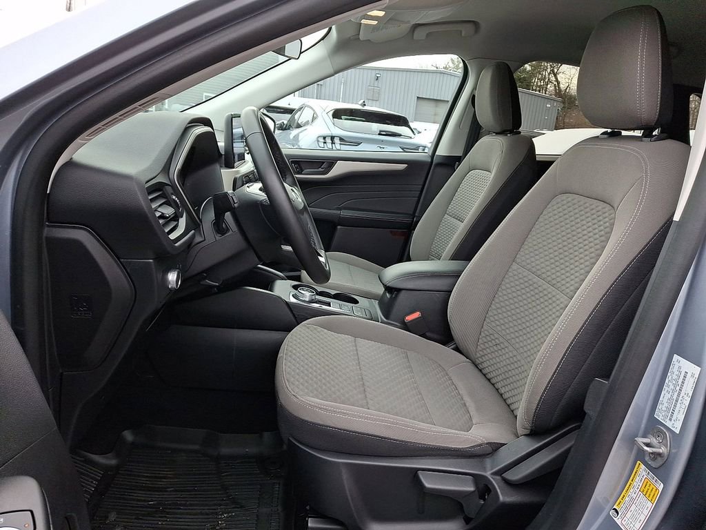 Certified 2022 Ford Escape SE w/ Cold Weather Package image 14