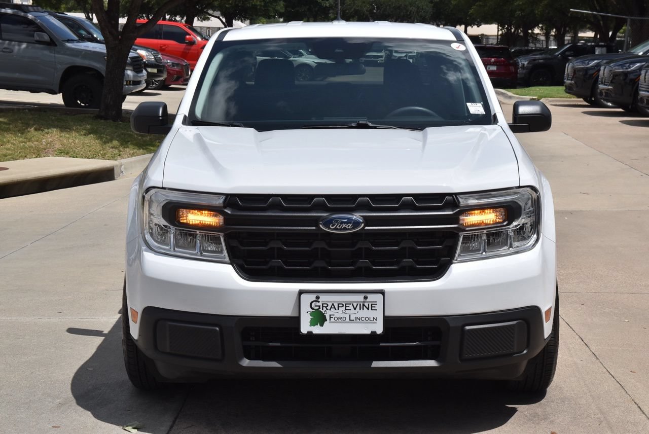 Certified 2024 Ford Maverick XL FWD image 3
