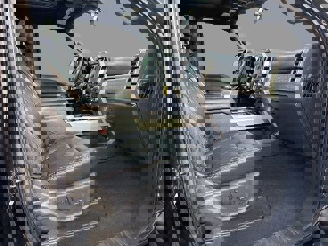 Certified 2022 Ford F250 Lariat w/ Tremor Off-Road Package image 11