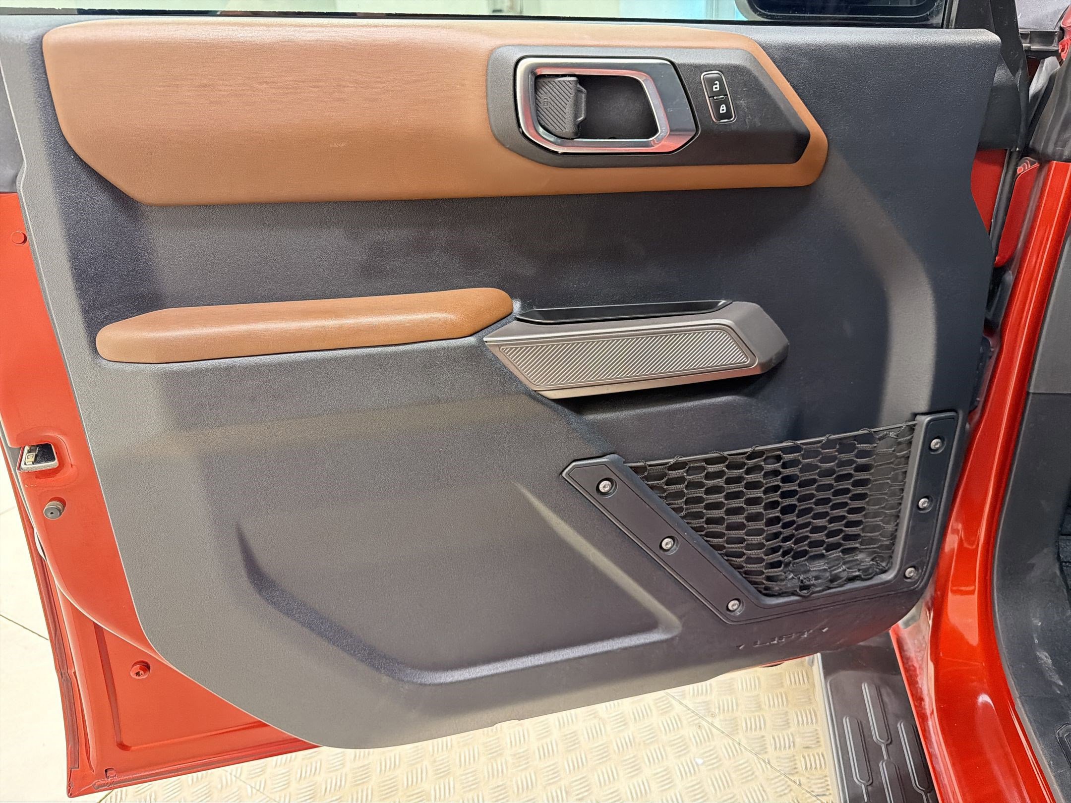 Certified 2022 Ford Bronco Outer Banks w/ Sasquatch Package image 13