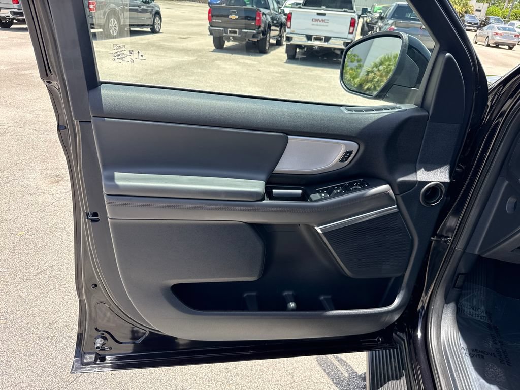 Certified 2025 Ford Expedition Active RWD image 14