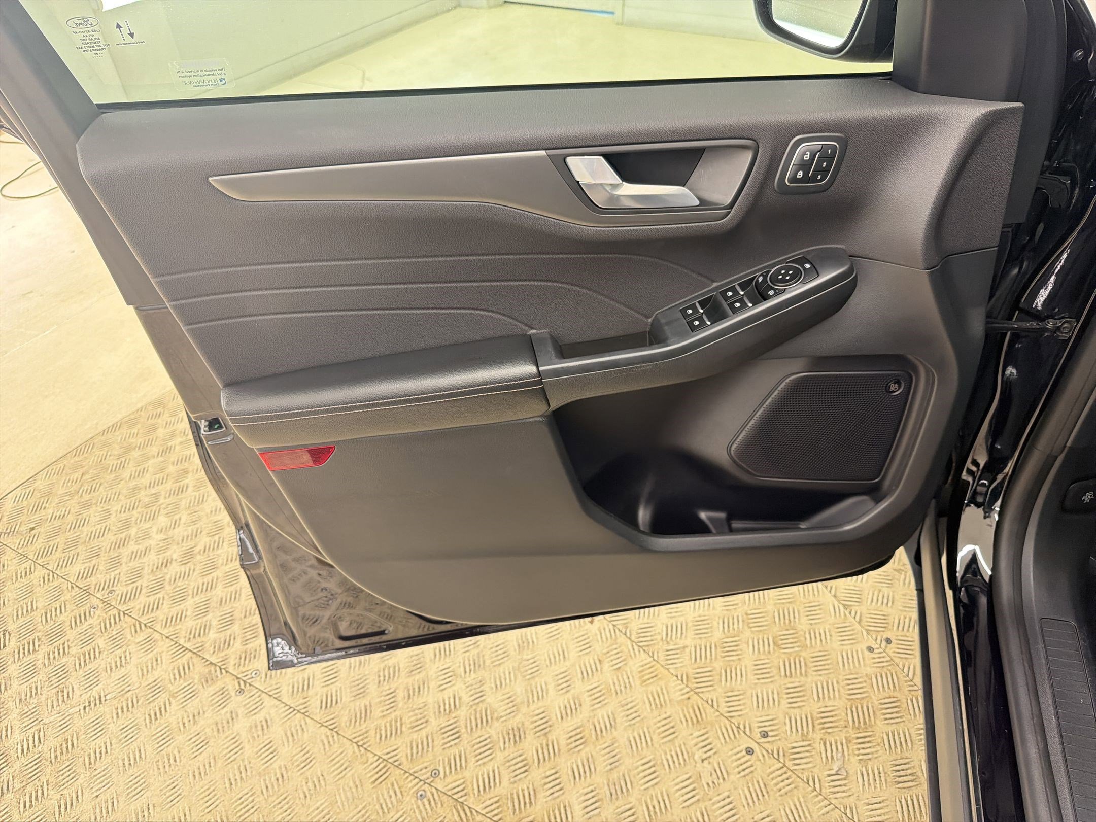Certified 2023 Ford Escape Active w/ Tech Pack #2 FWD image 12