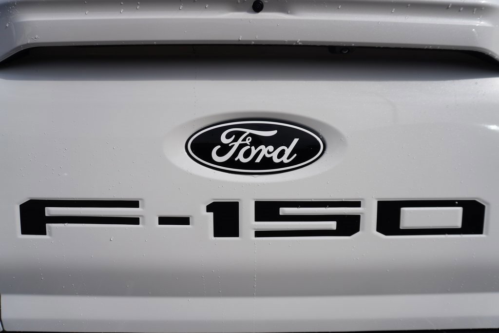 Certified 2025 Ford F150 Lariat w/ Equipment Group 501A Mid image 32