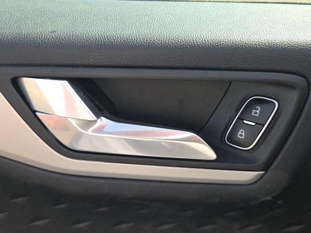 Certified 2020 Ford Escape SE AWD/4WD image 24