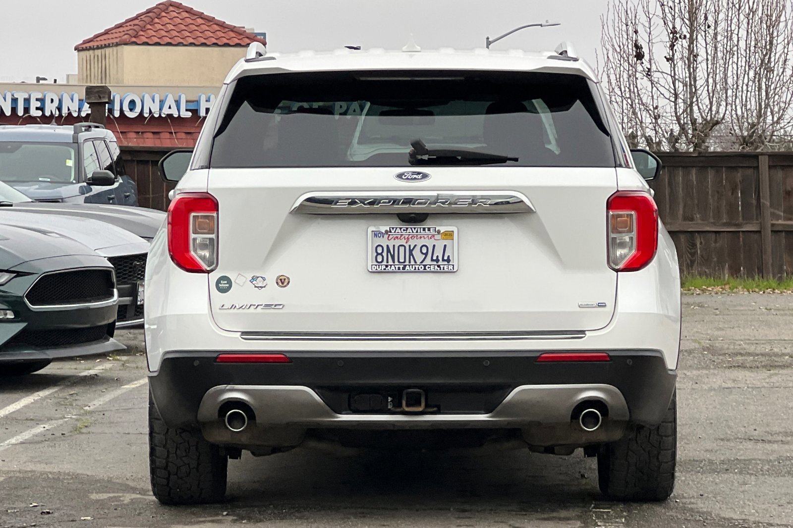 Certified 2020 Ford Explorer Limited w/ Class III Trailer Tow Package image 4