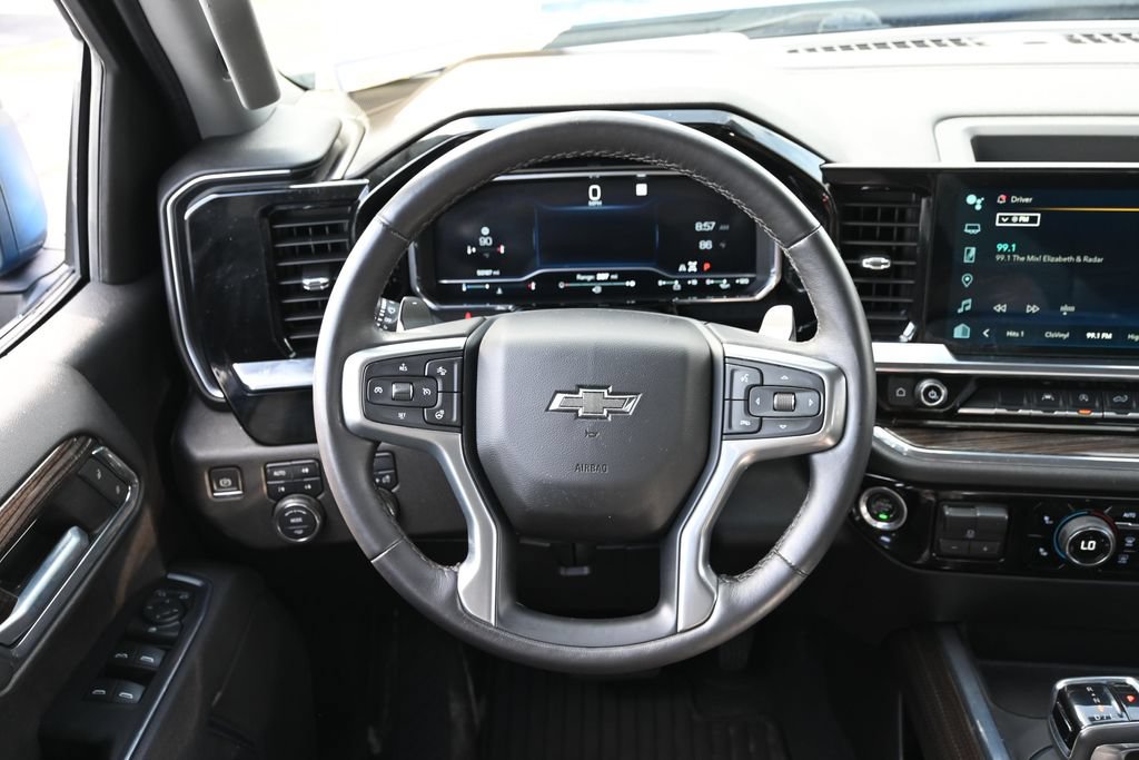 Used 2023 Chevrolet Silverado 1500 RST w/ Z71 Off-Road Package AWD/4WD image 29