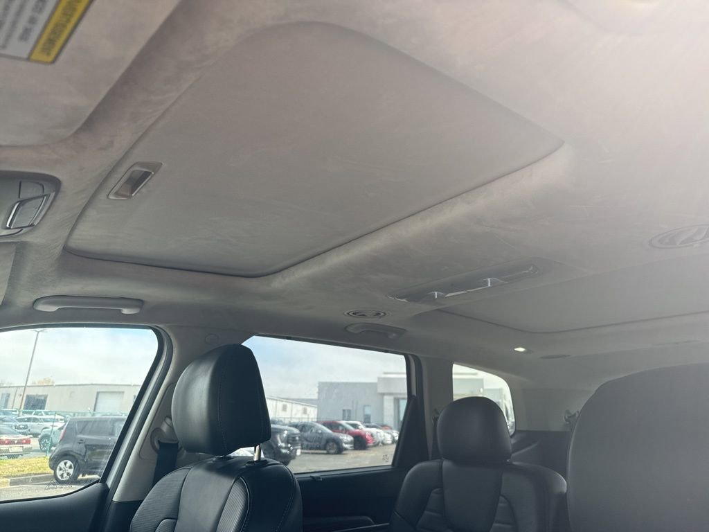 Used 2021 Kia Telluride SX w/ SX Prestige Package image 26