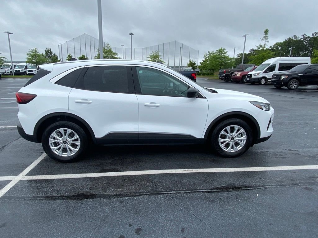 Certified 2024 Ford Escape Active FWD image 6