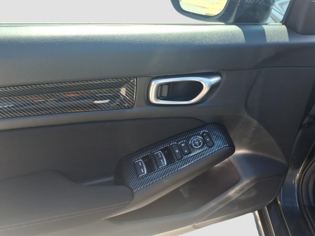 Used 2025 Honda Civic Sport image 8