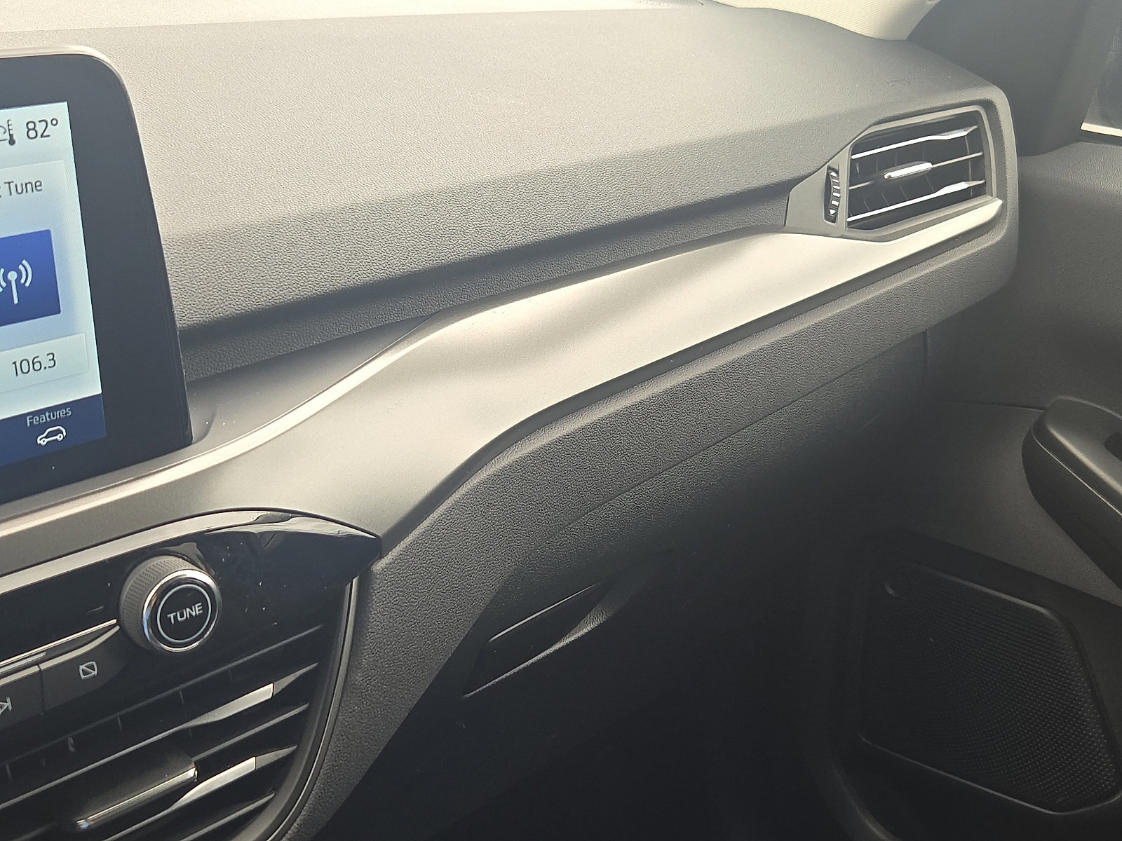 Certified 2023 Ford Escape Active w/ Cold Weather Package image 21