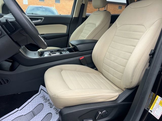 Certified 2019 Ford Edge SEL image 18