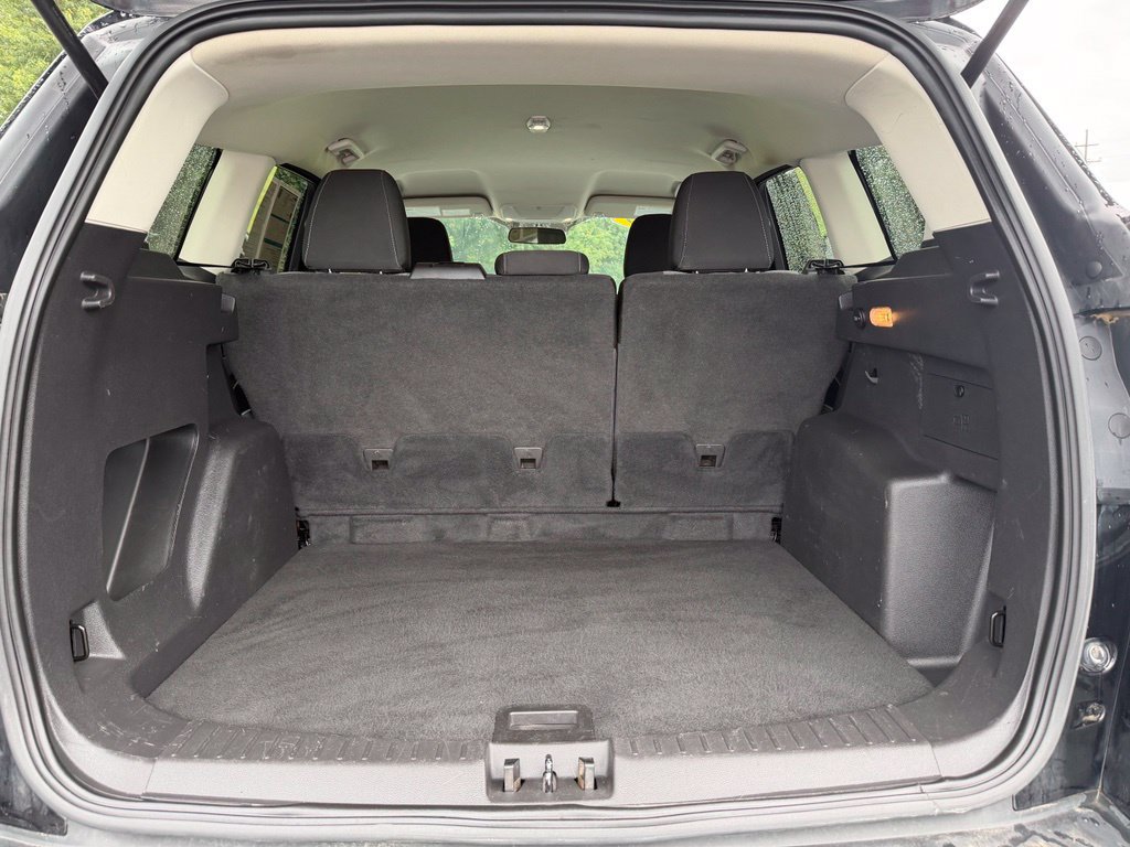 Certified 2019 Ford Escape SE FWD image 38