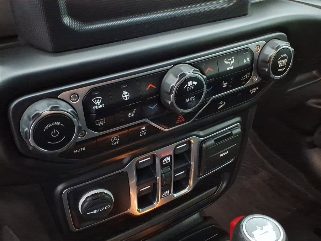 Used 2020 Jeep Wrangler Unlimited Sport image 23