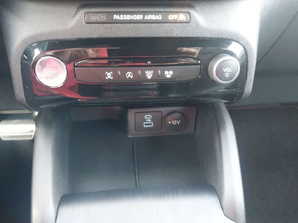 Certified 2023 Ford Escape ST-Line w/ Tech Pack #1 AWD/4WD image 13