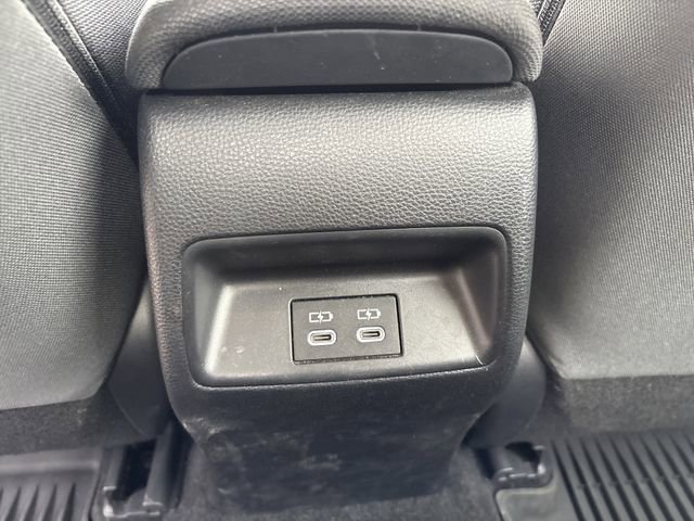 Used 2024 Toyota Corolla LE AWD/4WD image 39