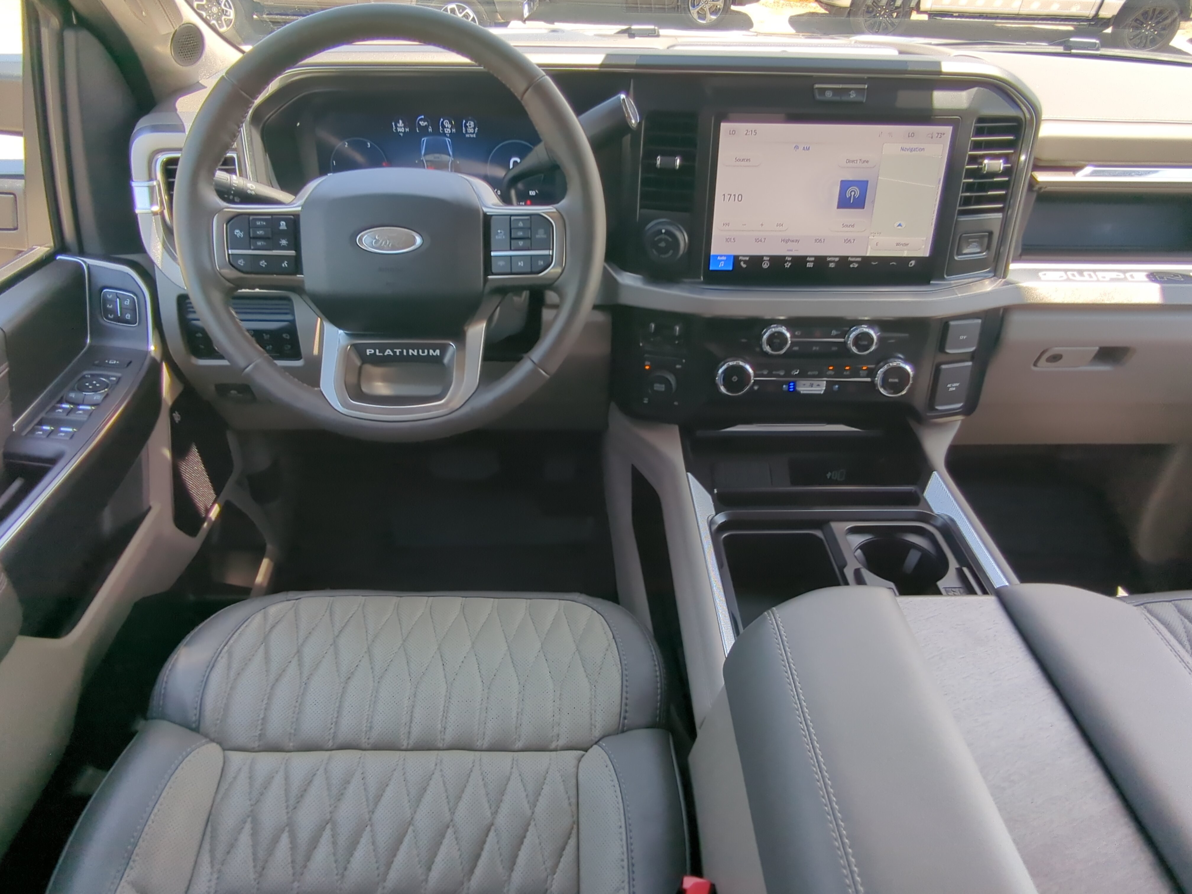 Certified 2026 Ford F250 Platinum w/ Platinum Plus Package AWD/4WD image 14