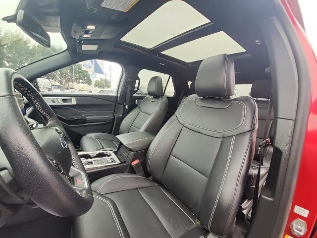 Certified 2023 Ford Explorer ST w/ Equipment Group 401A image 7