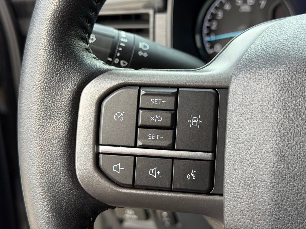 Certified 2022 Ford F150 XLT w/ Equipment Group 302A High image 13