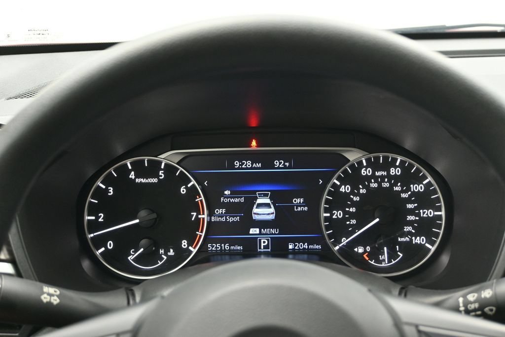 Used 2024 Nissan Altima 2.5 SV FWD image 18